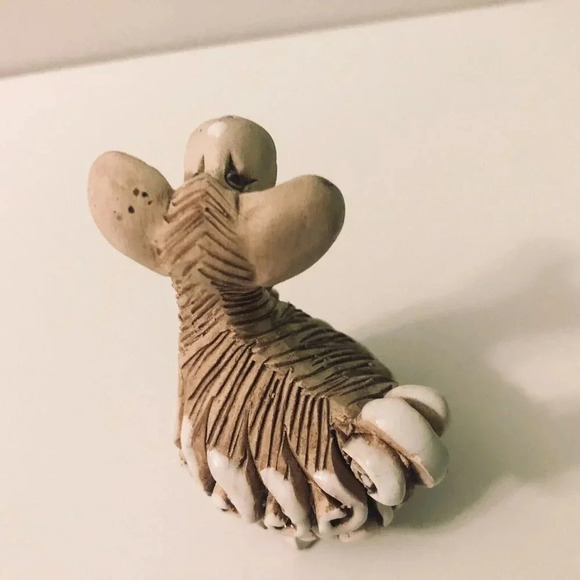 Vtg Artesania Rinconada Llama Art Pottery Figurine 3.25  Inch Tall Chipped Foot - Picture 13 of 16